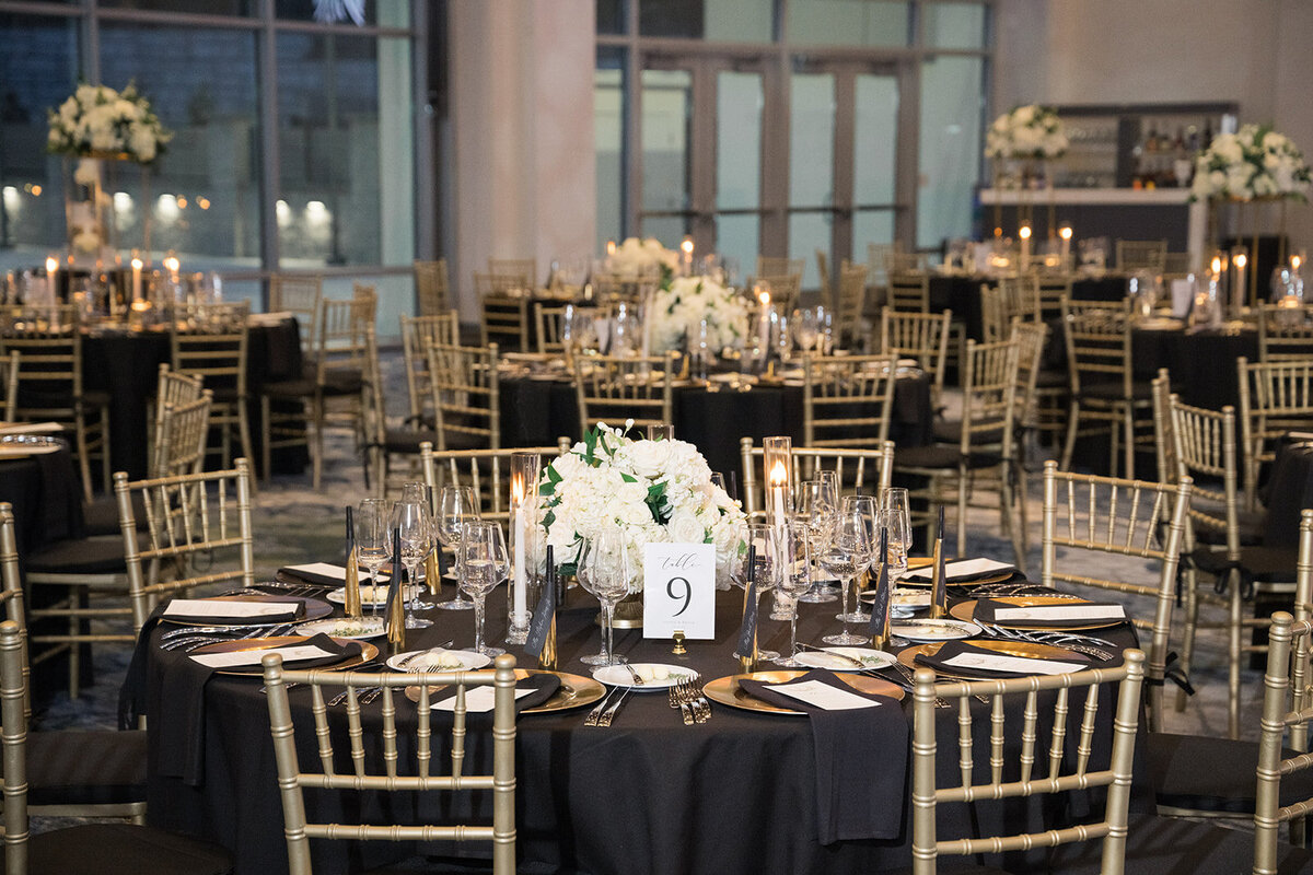 Glam-Black-Gold-New-Years-Wedding