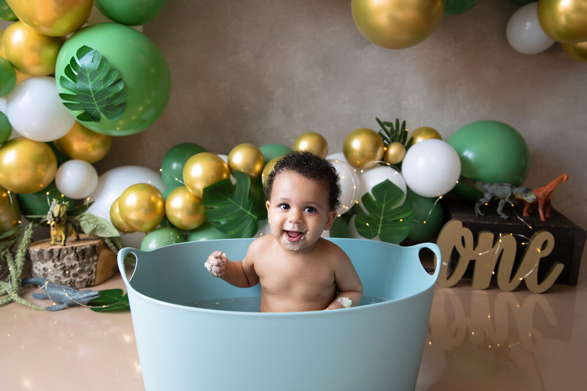 cake-smash-photographer-Burlington-100