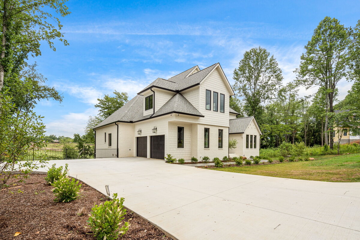 4-web-or-mls-31-baxter-woods-ln