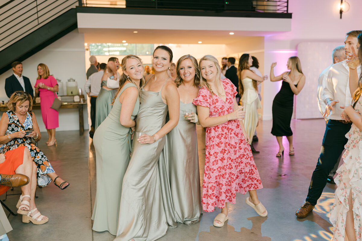 MaceeAndrew_WeddingDay_Previews_06.15.24-171