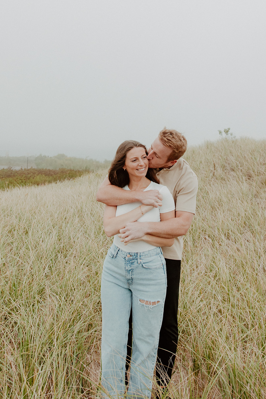 Minnesota wedding photographer capturing playful, true-to-life love stories across Minneapolis, St. Paul & Duluth. Relaxed, timeless photos for real couples.