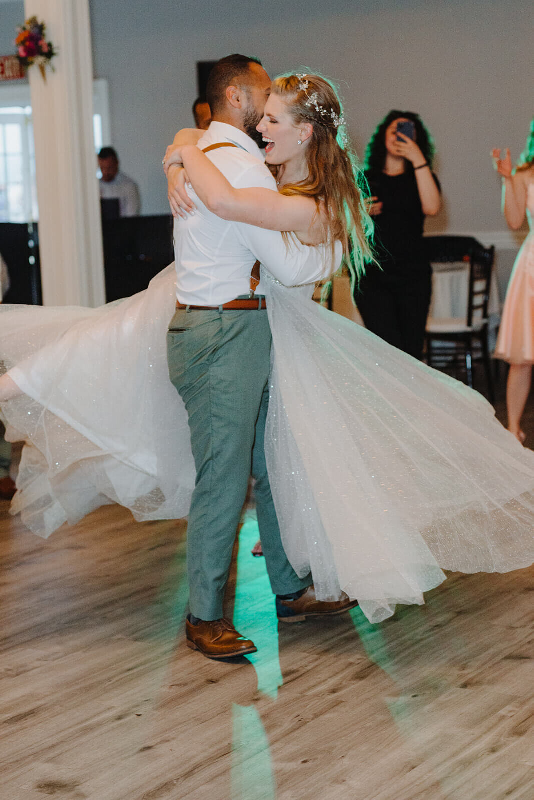 Bride and groom first dance at Keuka Lake wedding, NY