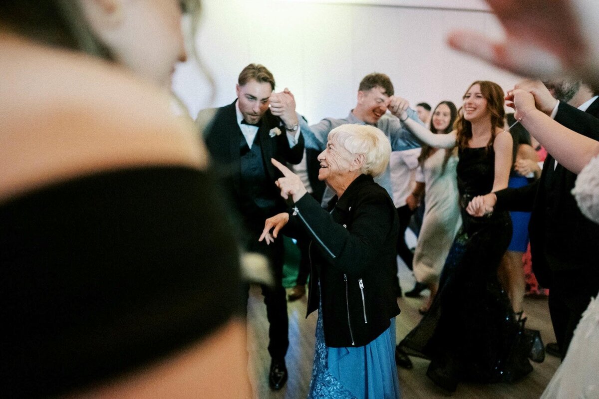 W8-Wedding-events-Deer-Creek-Shelly-and-Alexander-2024-09-28-2500px-1228