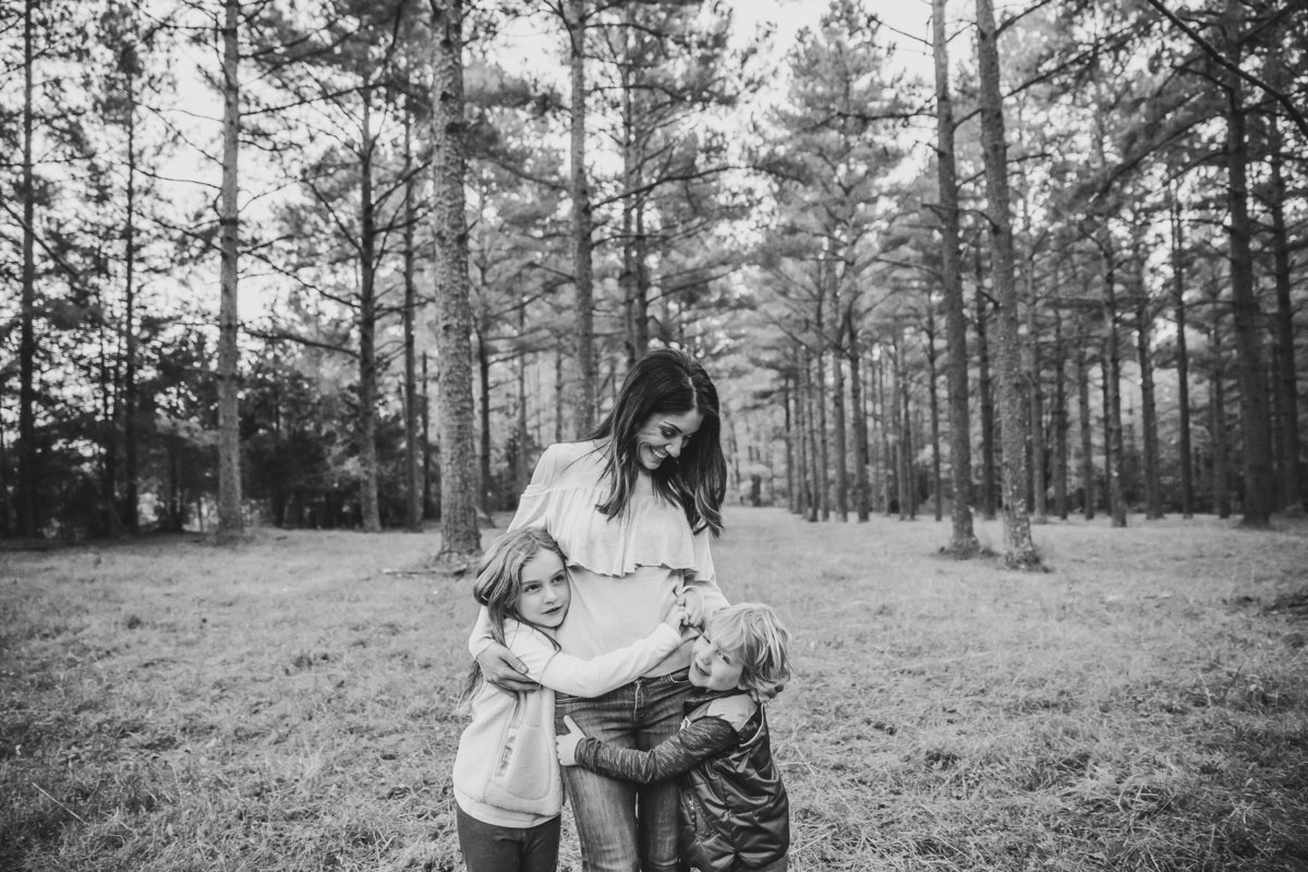 natural-outdoor-family-photos-raleigh-0204-2