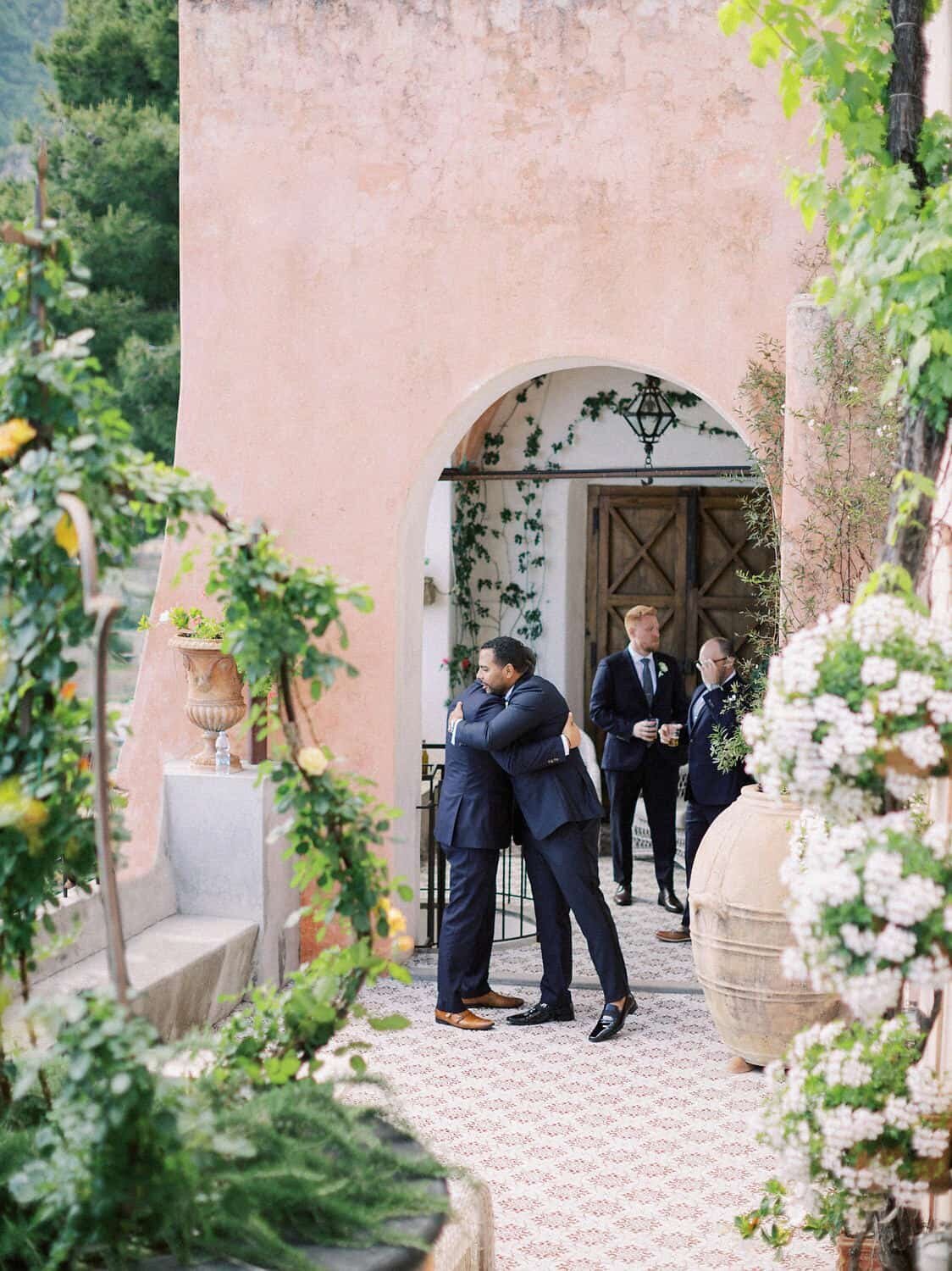 Positano-wedding-villa-San-Giacomo-groomsmen-by-Julia-Kaptelova-Photography-212