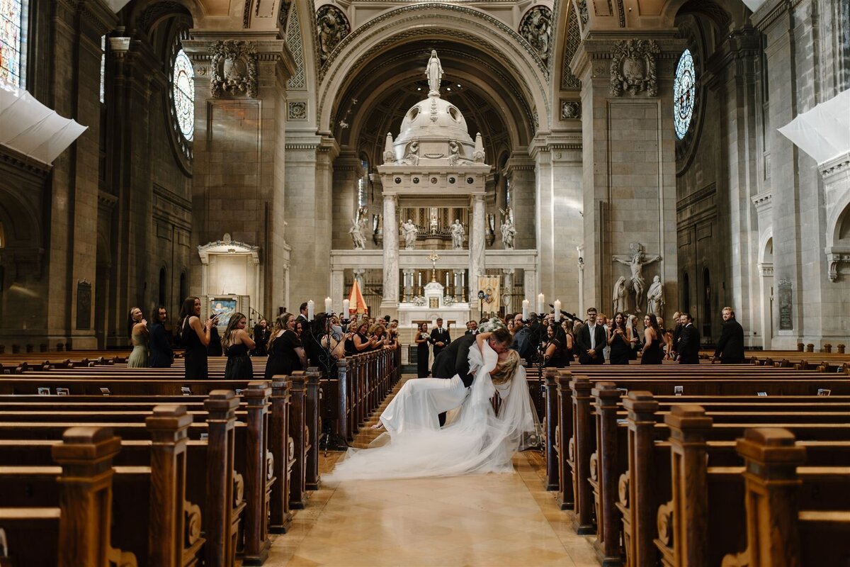 Getting the perfect dip kiss and more 2025 wedding trends
