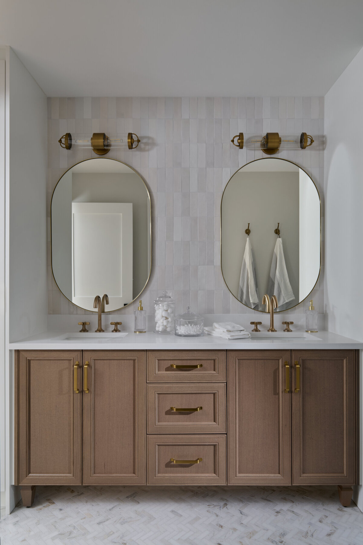 EJ_17_WilliamsBooth_124WEB