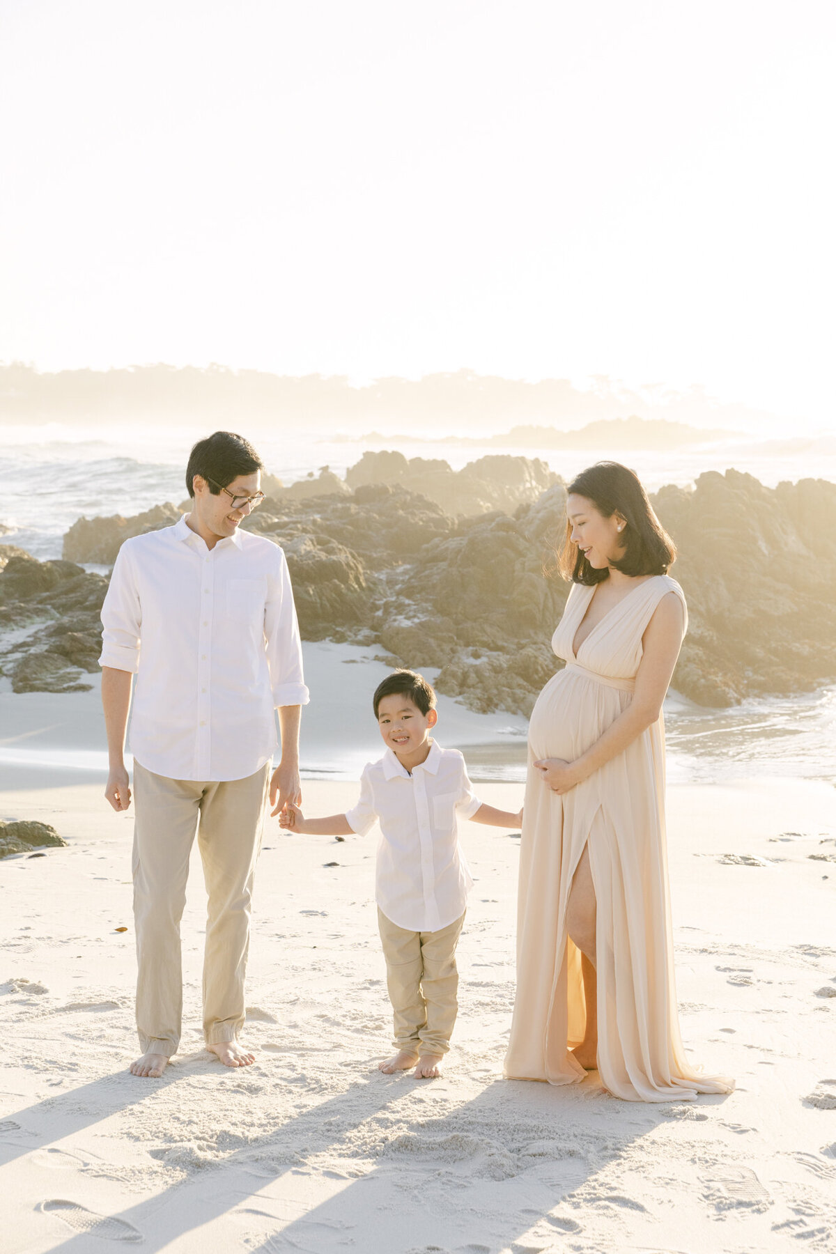 PERRUCCIPHOTO_PEBBLE_BEACH_FAMILY_MATERNITY_SESSION_1