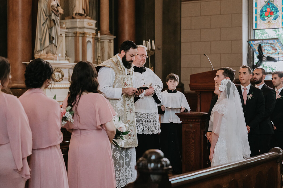old-st-mary-catholic-wedding-cincinnati-ohio95