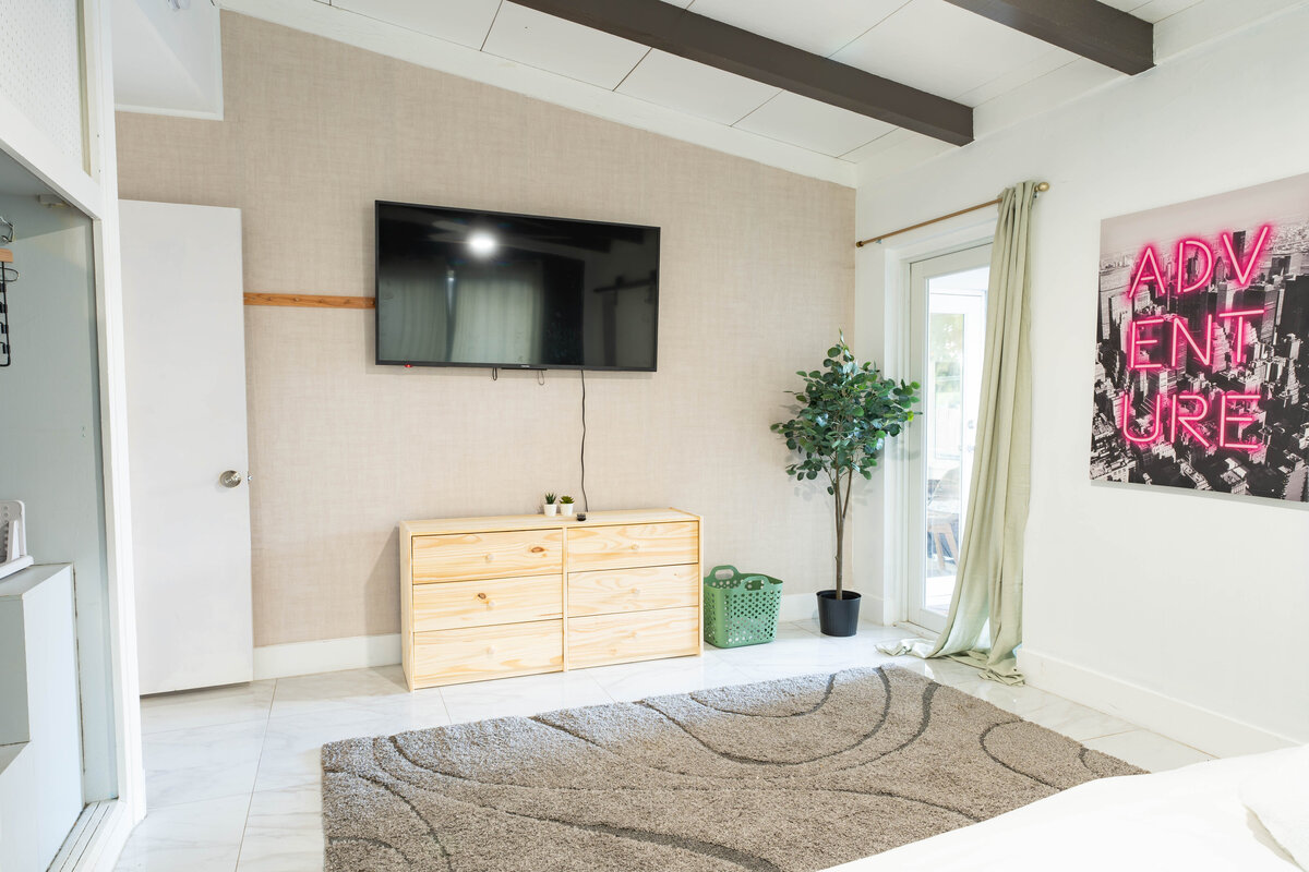 Bedroom 1 (2)