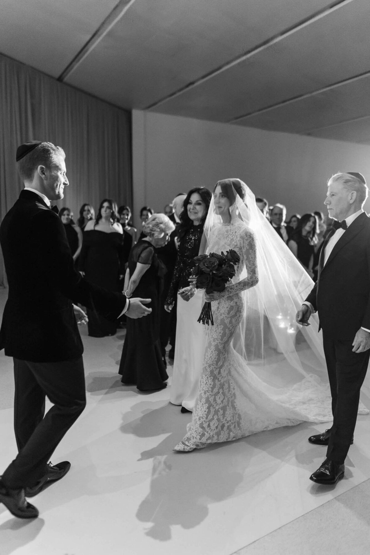 515-Royal-Ontario-Museum-ROM-Toronto-Canada-Gill-Jory-Wedding-29