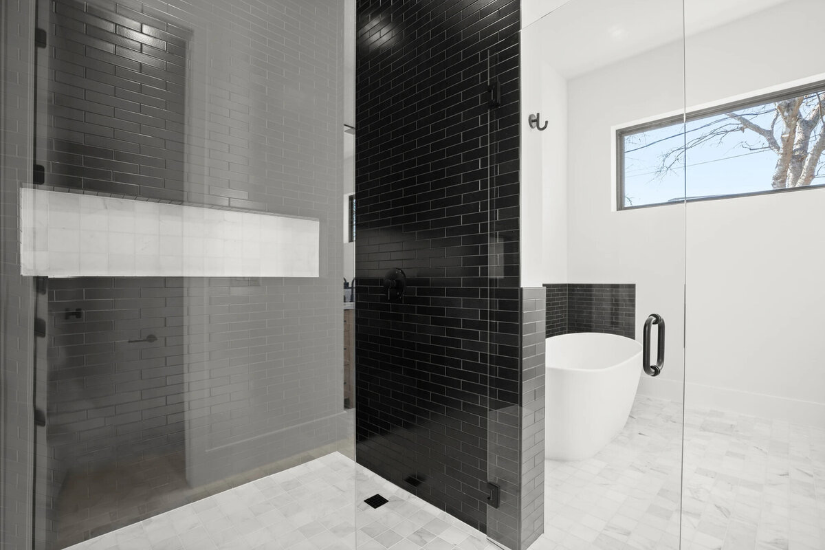 2404-sonora-court-bath-2