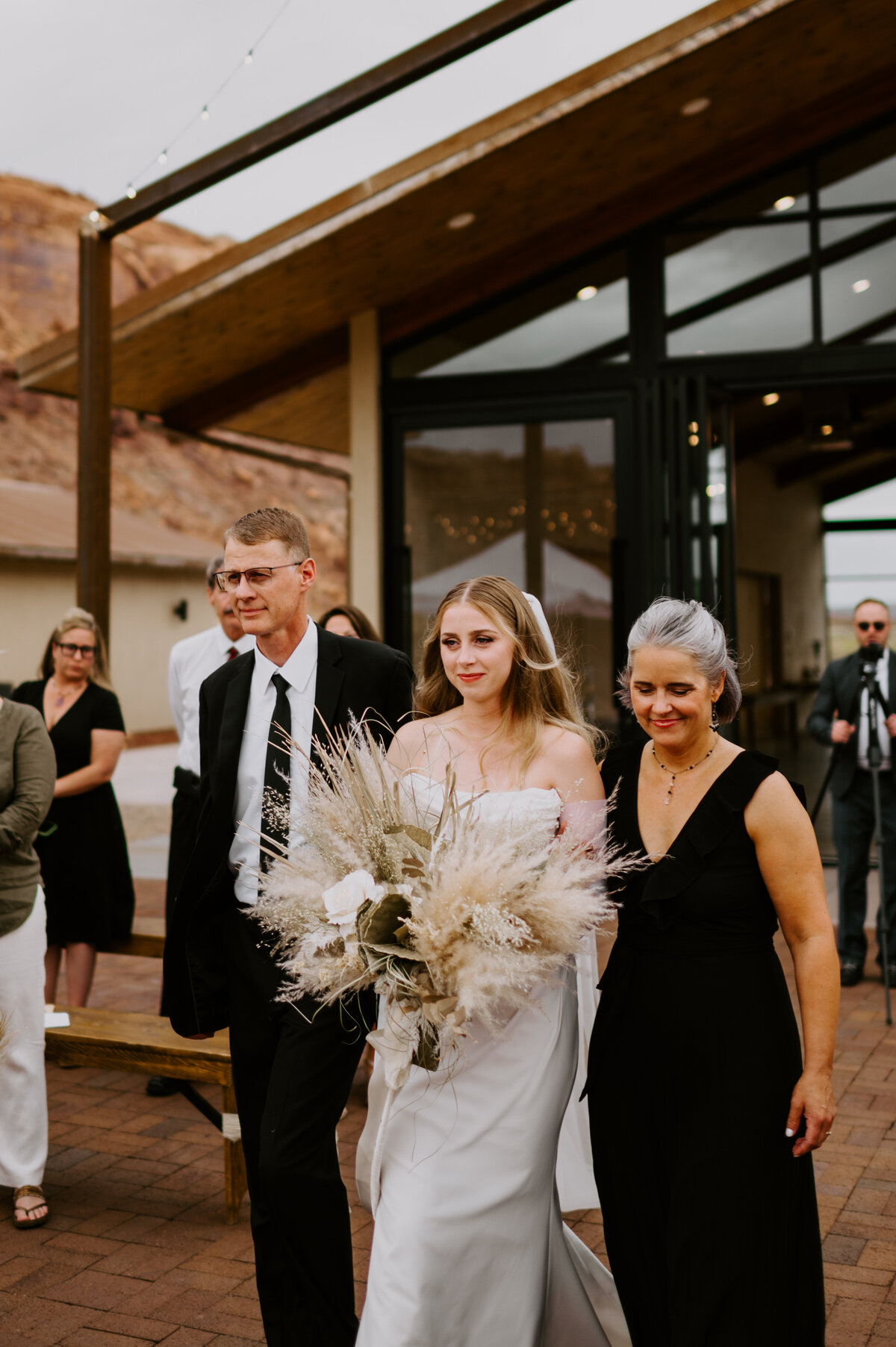 red-earth-moab-utah-wedding0846