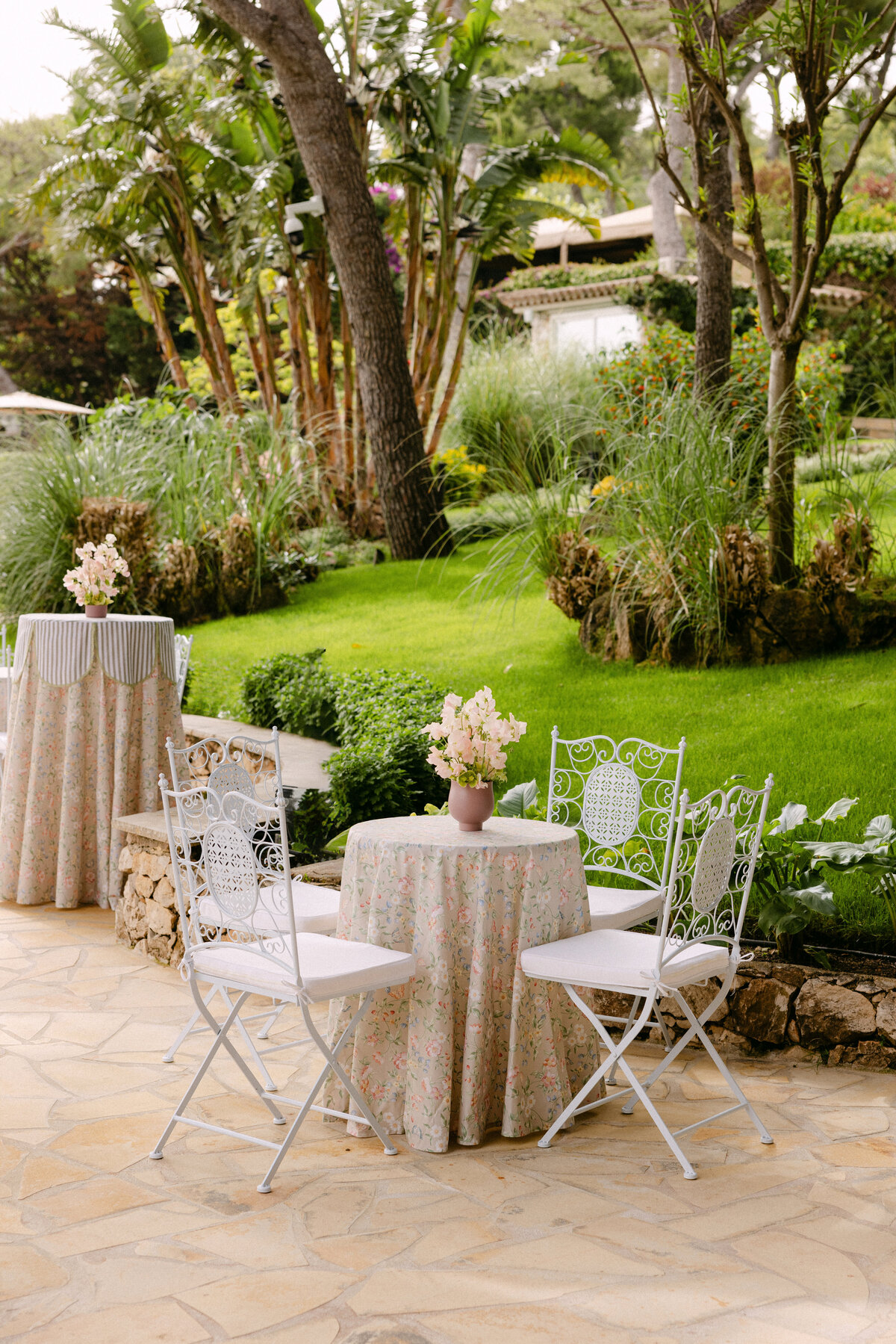 Luxury Wedding Cocktail at Le Grand Hôtel du Cap Ferrat, French Riviera