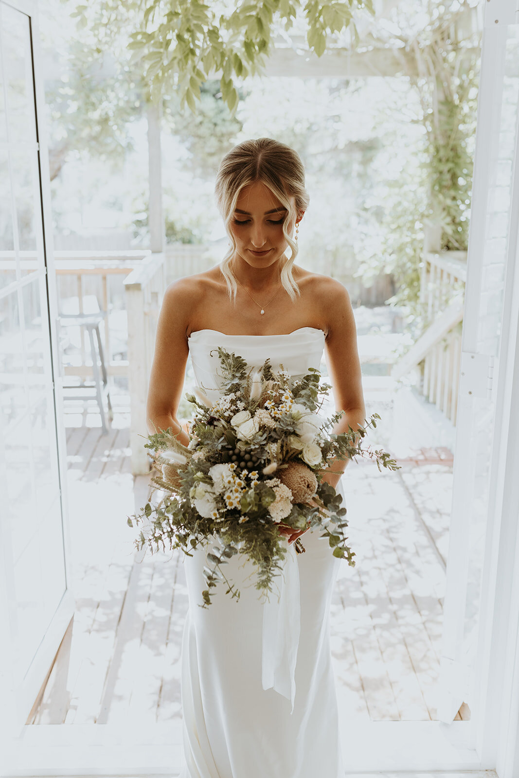 Sneak peek (40 of 195)