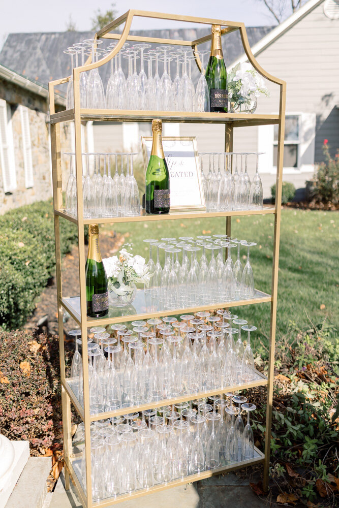 ENP - Heigh Torr Estate Wedding - Simple Elegant Wedding Design for Historic Manor Wedding Venue - Atlanta Wedding Photographer - Light and Airy Film Wedding Photographers in GA-16