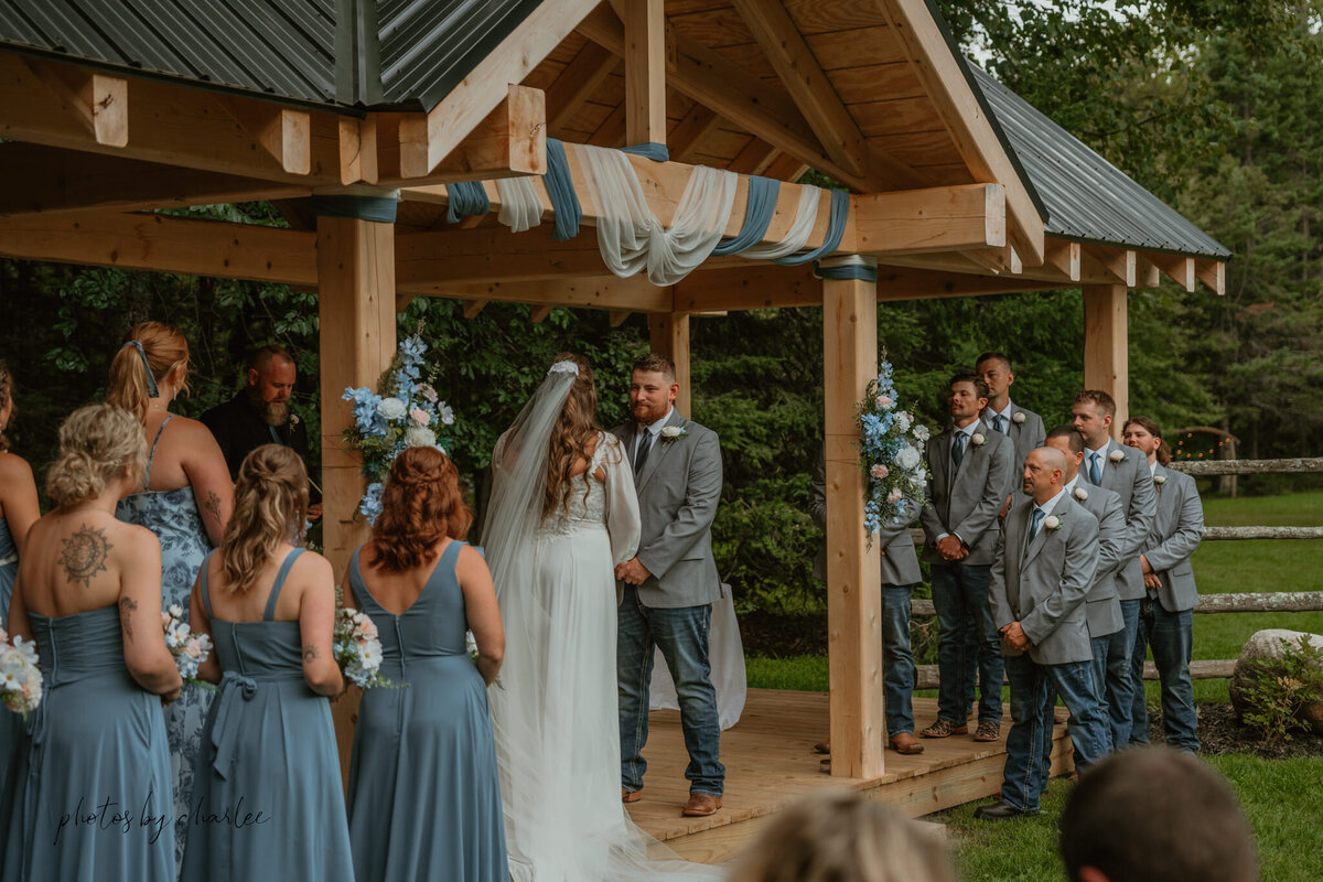 wedding venues upper peninsula-49