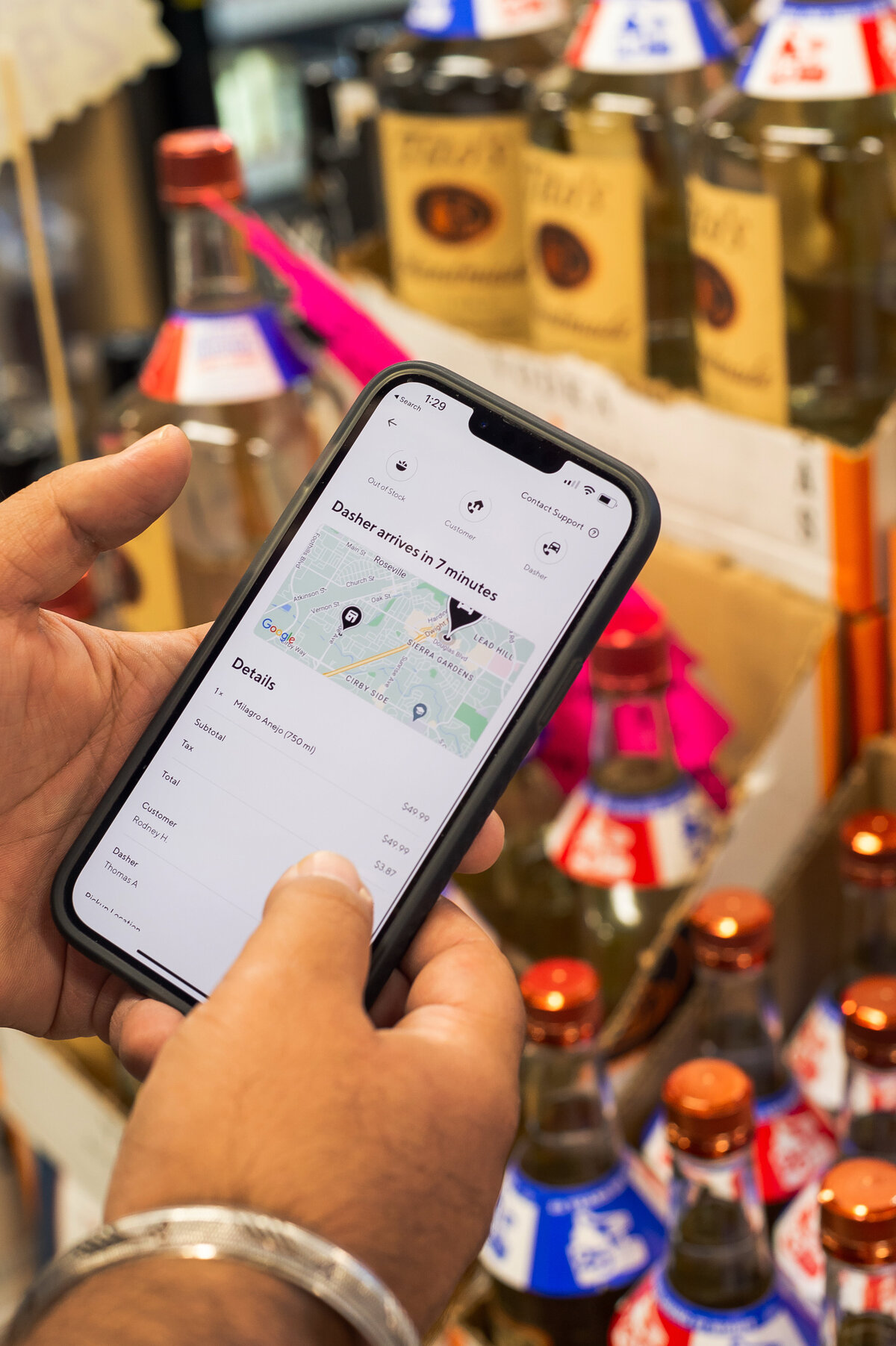DoorDash-MOFILMS-LiquorLocker-StaceyDoyle-Sacramento-NewYorkCity-7