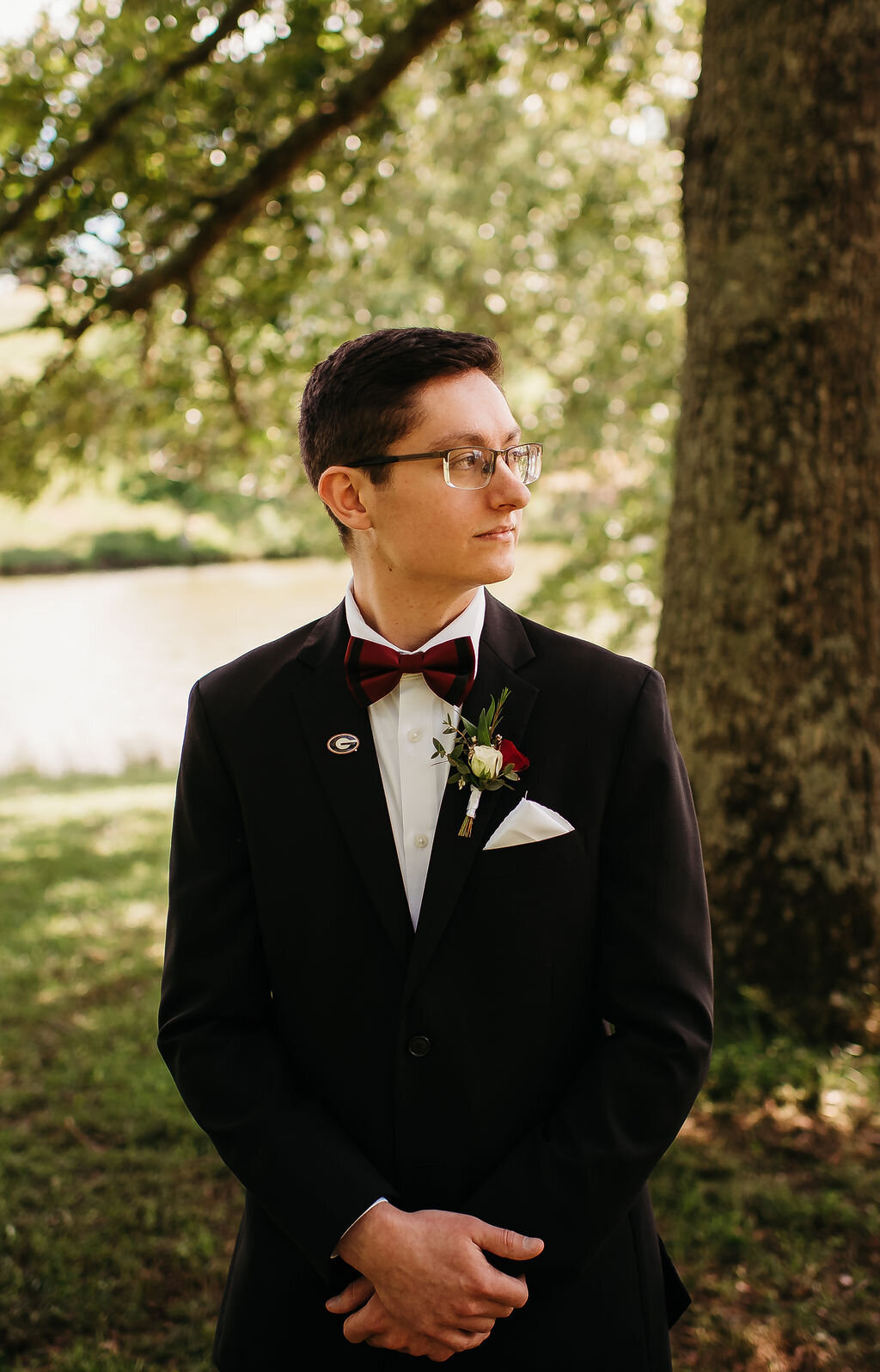groom-portrait-lakeview-lewallen-farms-ga
