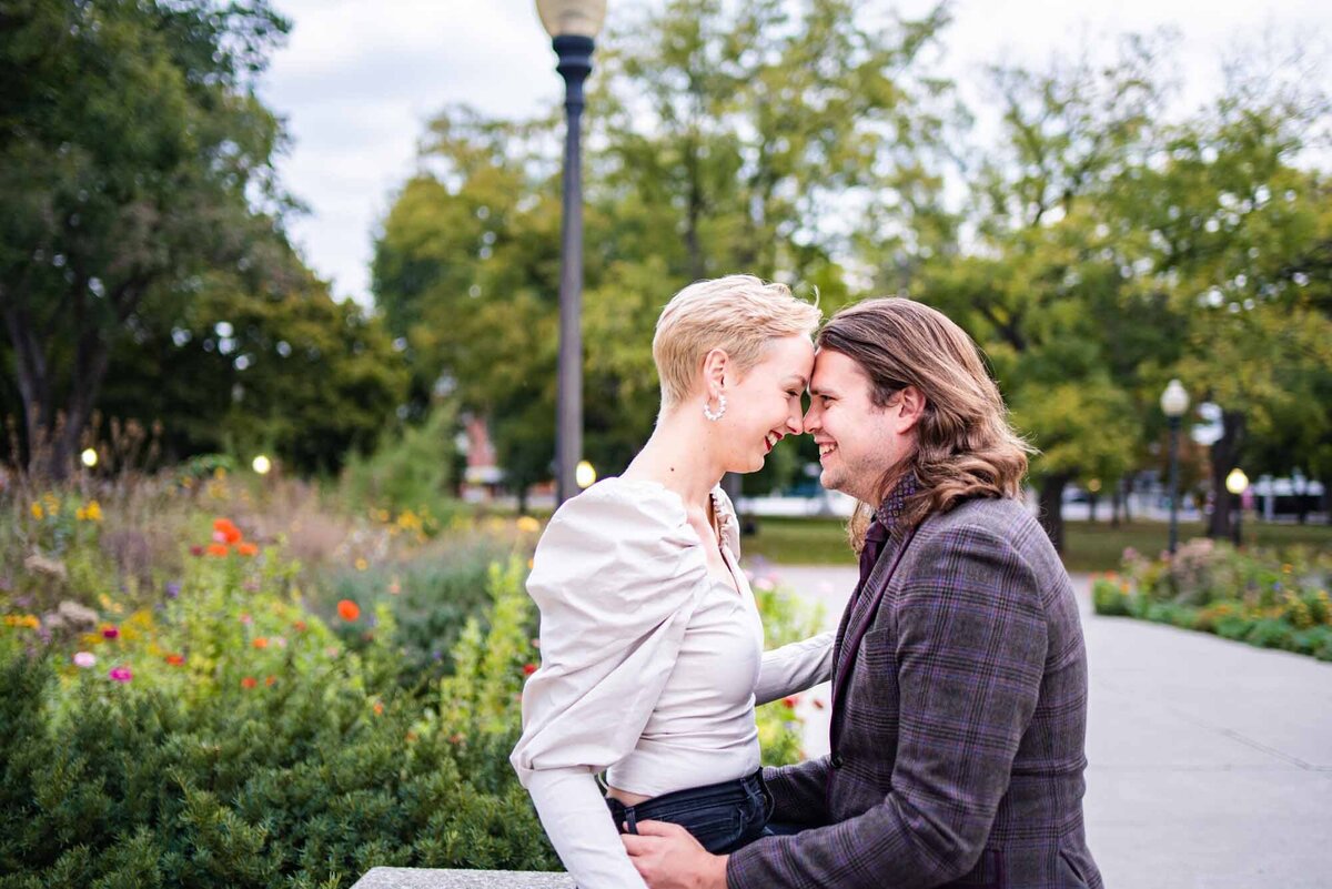 allan-gardens-toronto-engagement-session