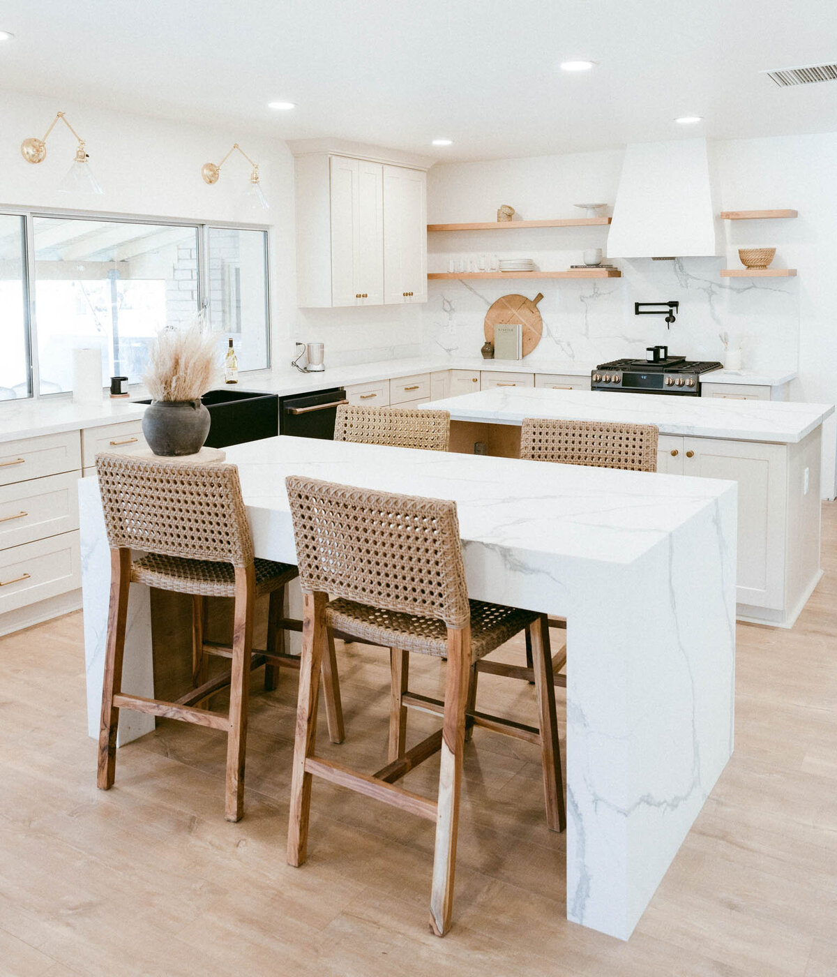 Girlboss-Designer-Interior-Design-Website-Templateq-271