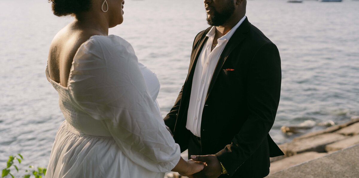 Romantic Chicago Summer Elopement-13