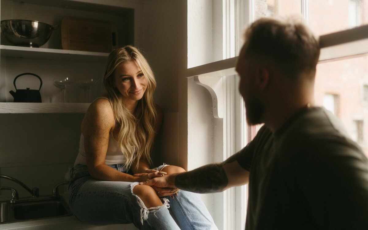 vancouver-island-documentary-candid-style-engagement-photographer-taylor-dawning-photography-rook-and-rose-loft-victoria-bc-110