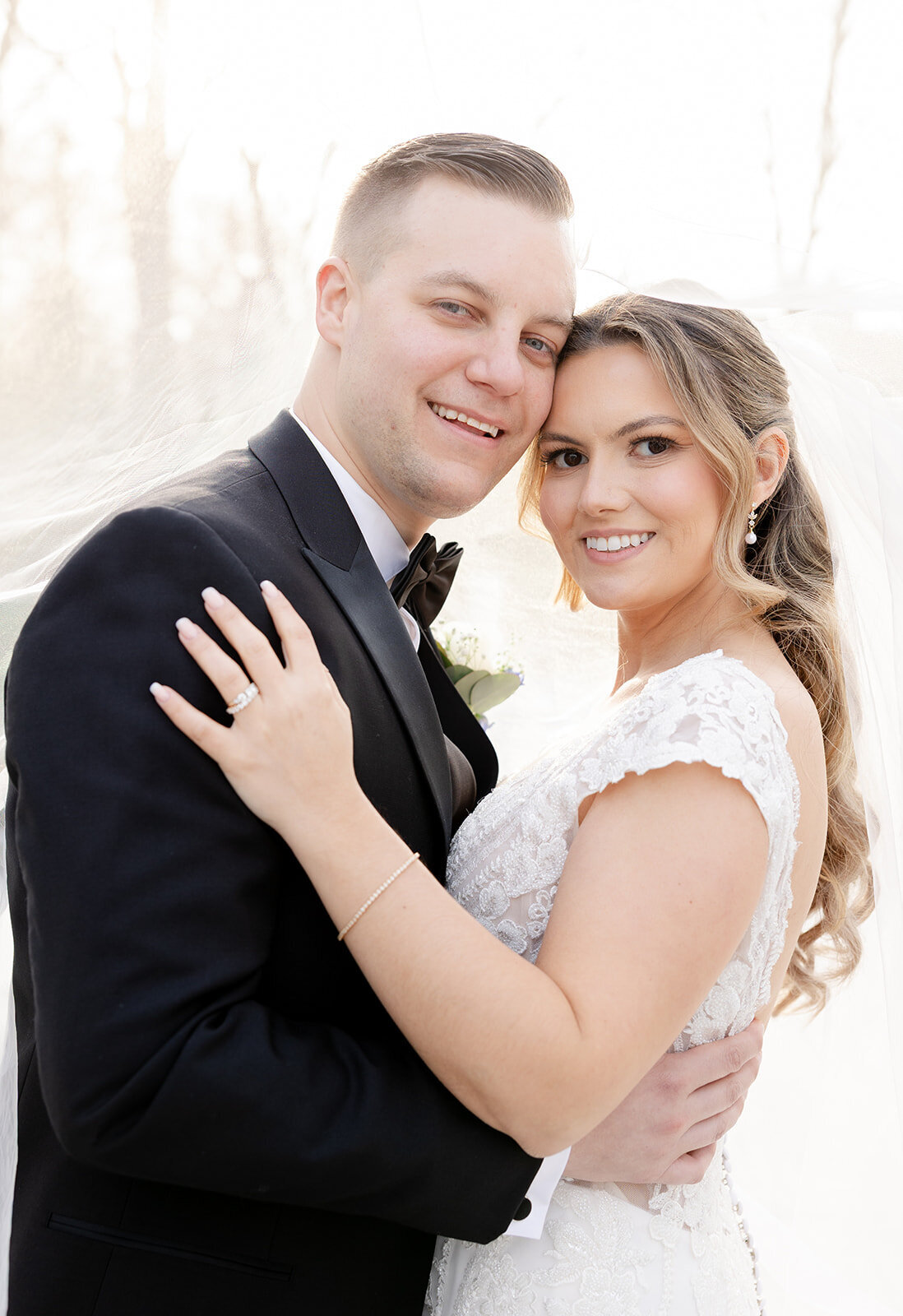 Andreia_Gregory_Wedding_Sneak_Peeks-78