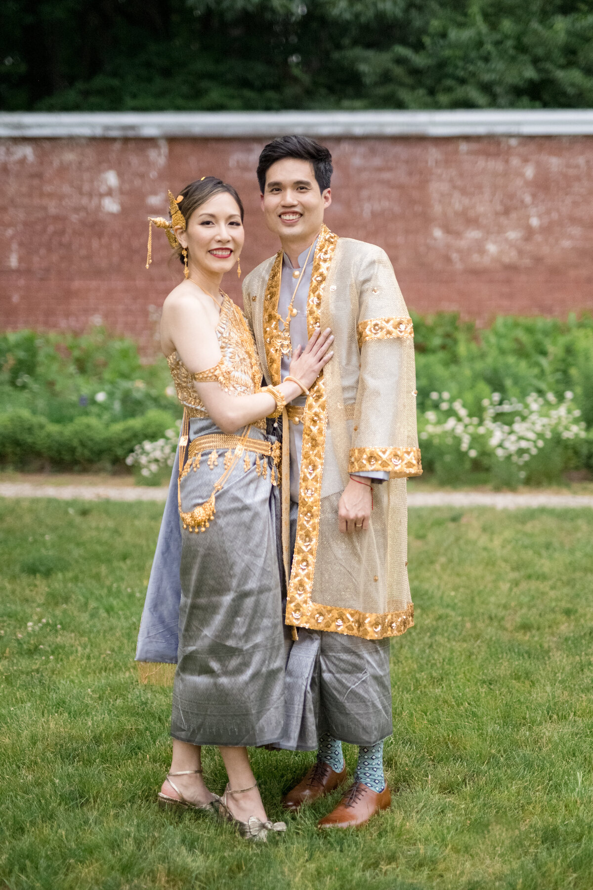 new-england-garden-wedding-photos-349