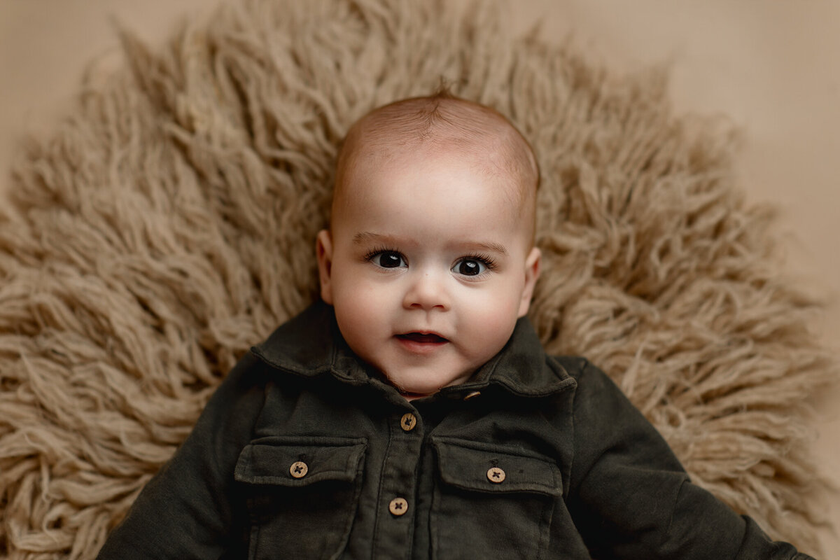 NW Arkansas baby photographer, milestone session near me, NW Arkansas baby portrait studio, professional baby photos