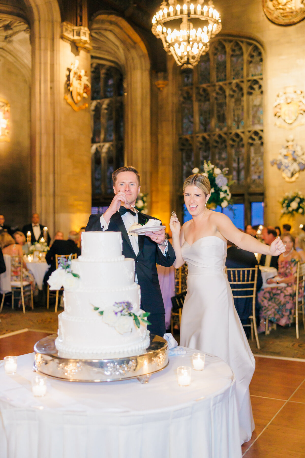 Lexi Benjamin Photography_University Club of Chicago Wedding-162
