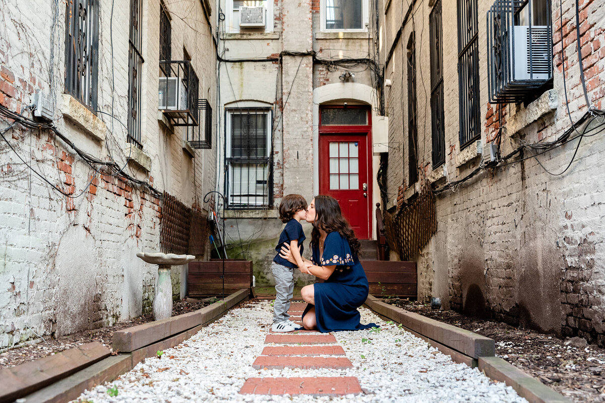 mother and son, rustic photoshoot, Hoboken, Jersey Shore, family pictures, blue, red, color pops