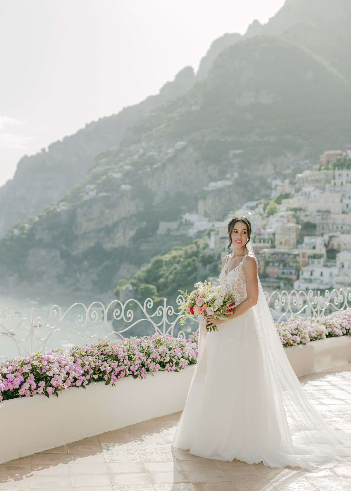 chloe-winstanley-italian-wedding-positano-hotel-marincanto-provinos-bride