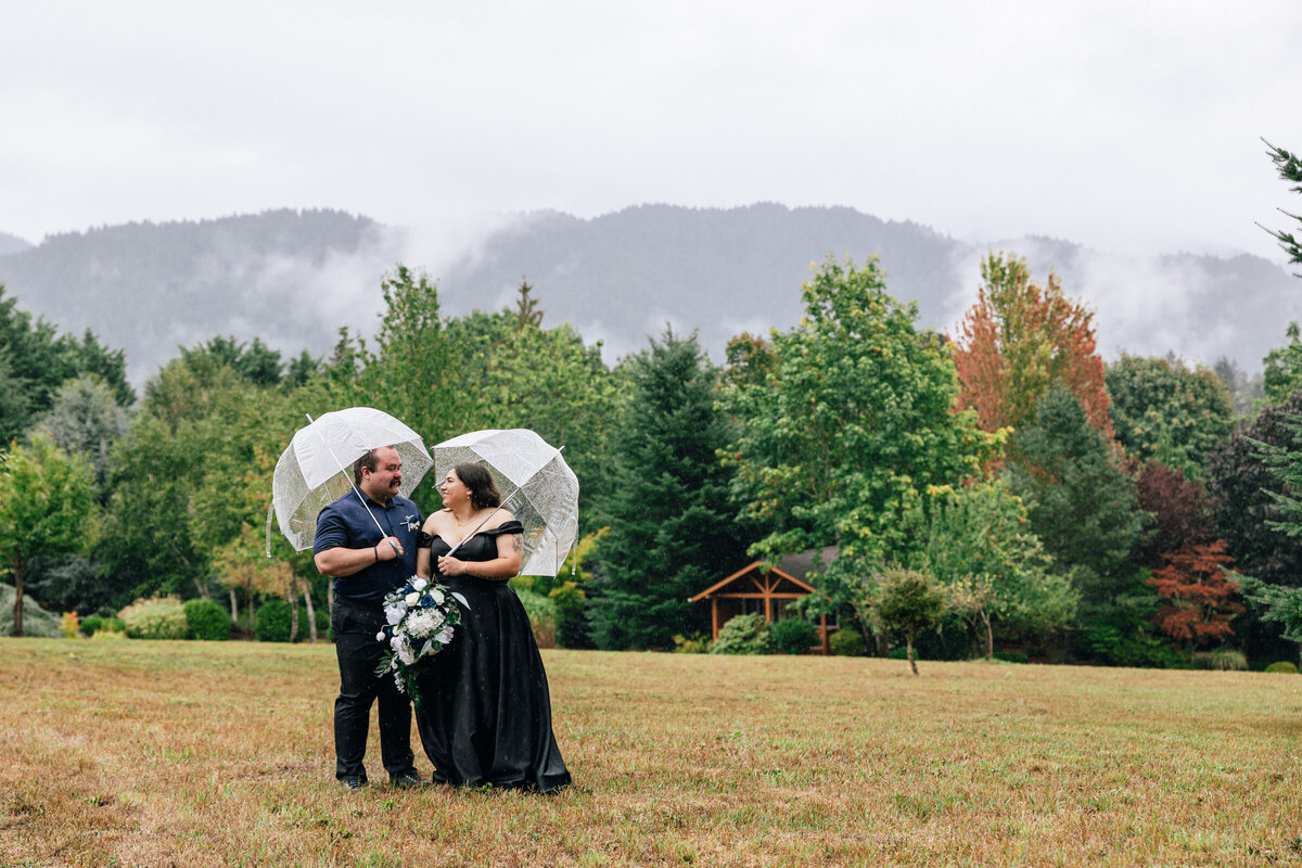 Carson-Ridge-Columbia-River-Gorge-elopement