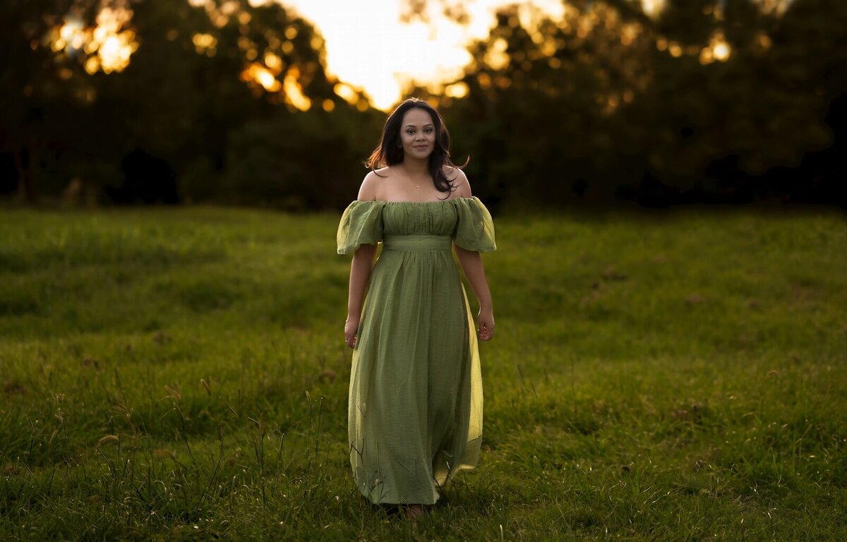 Brisbane-Family-Portrait-2-Girl-in-Oxley-Creek-Common-during-Sunset-07