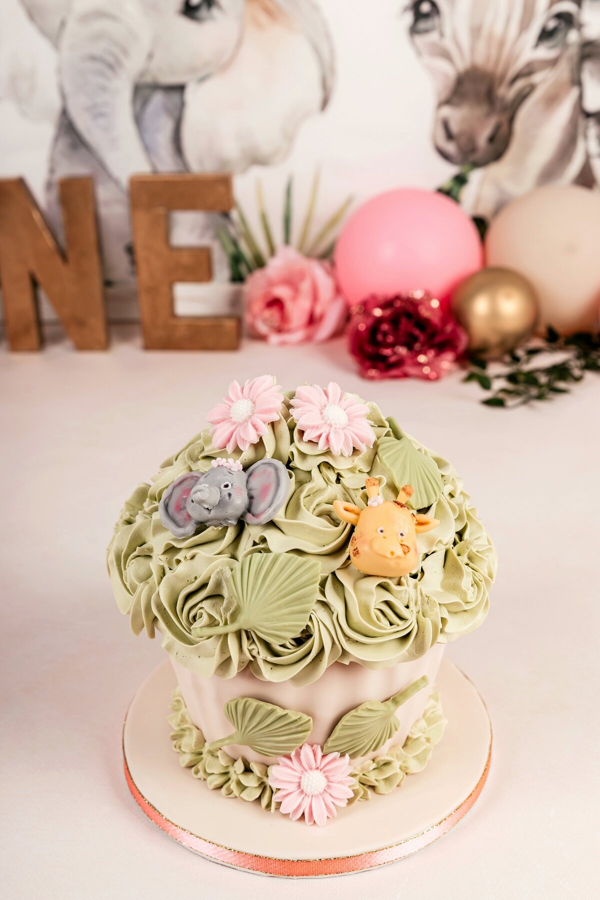 Giant cupcake jungle