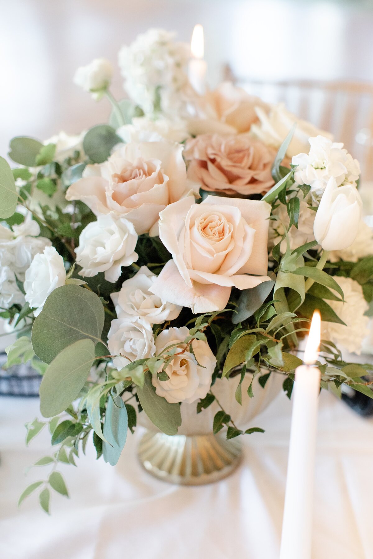 rose centerpiece for wedding