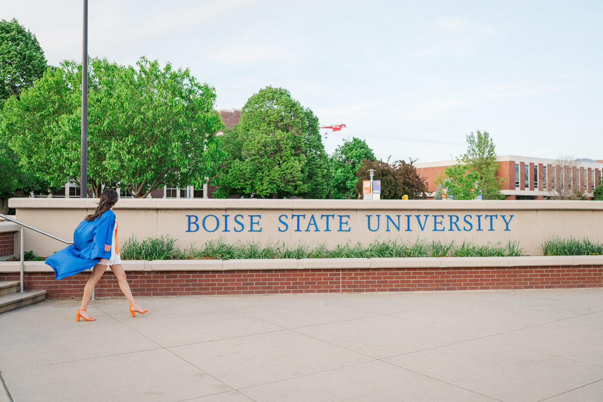 Boise State University Graduation Photos at Boise State with a Natural, Candid Style-6