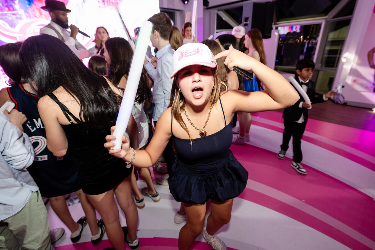 Current_At_Chelsea_Piers-Bat_Mitzvah-Olivia-1416