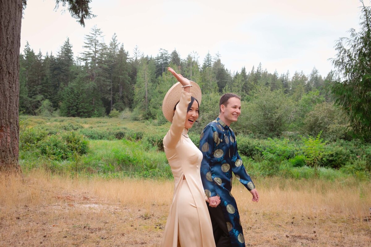CS-Backyard-Wedding-Seattle-Jess-Buckley-Photo-12
