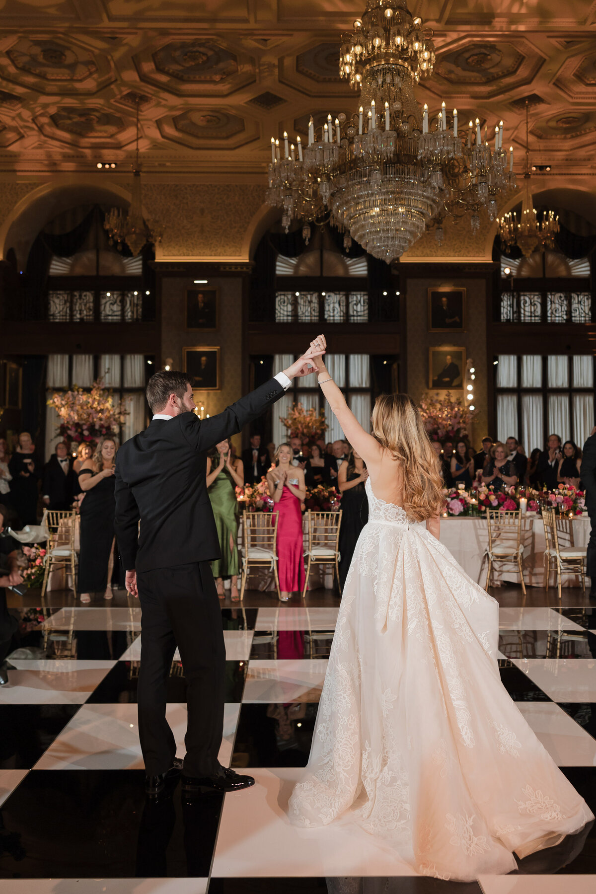 philadelphia-union-league-luxury-wedding-66