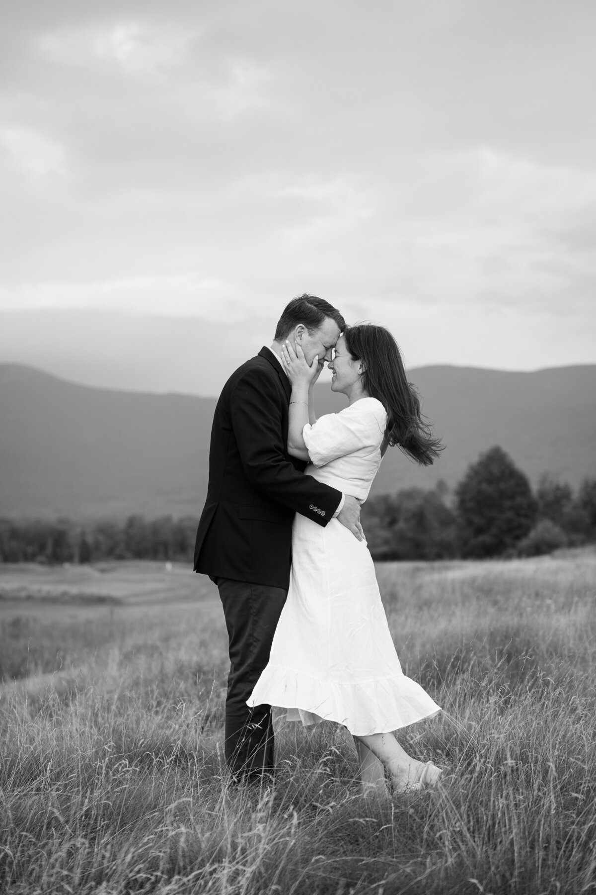 Omni-Mount-Washington-New-Hampshire-Engagement-Photo