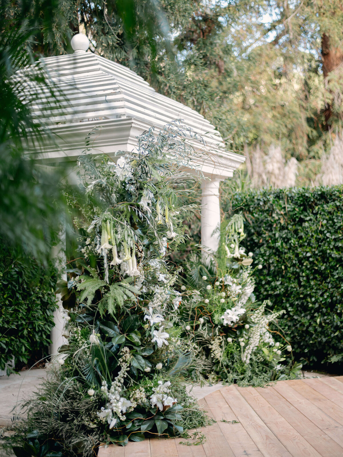 Intimate-Hotel-Bel-Air-Classic-Wedding-Photographer-0590