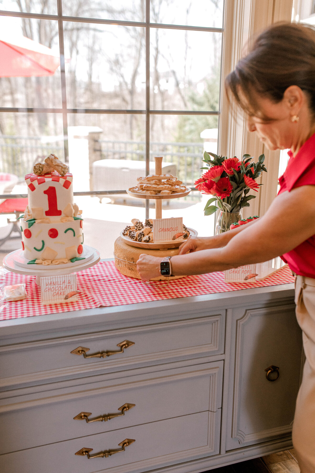 custom-event-decor-745