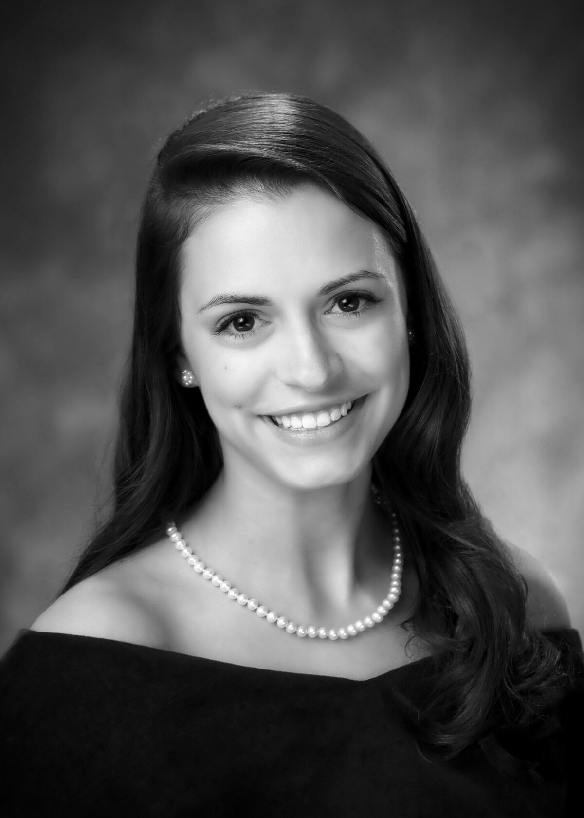 Kaitlyn Harp_1213bw 5x7