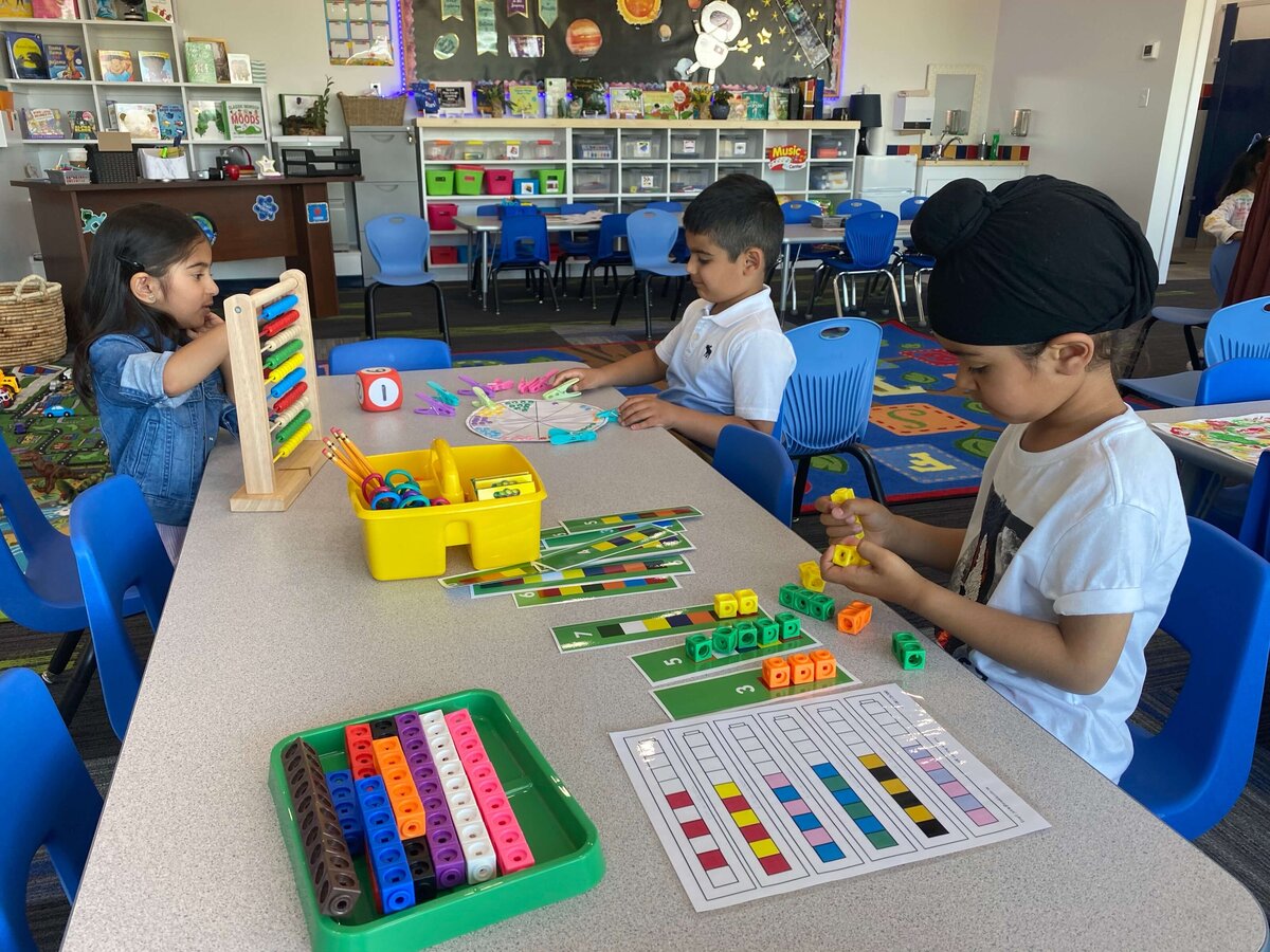 Preschool-Scholars-Students-Learning