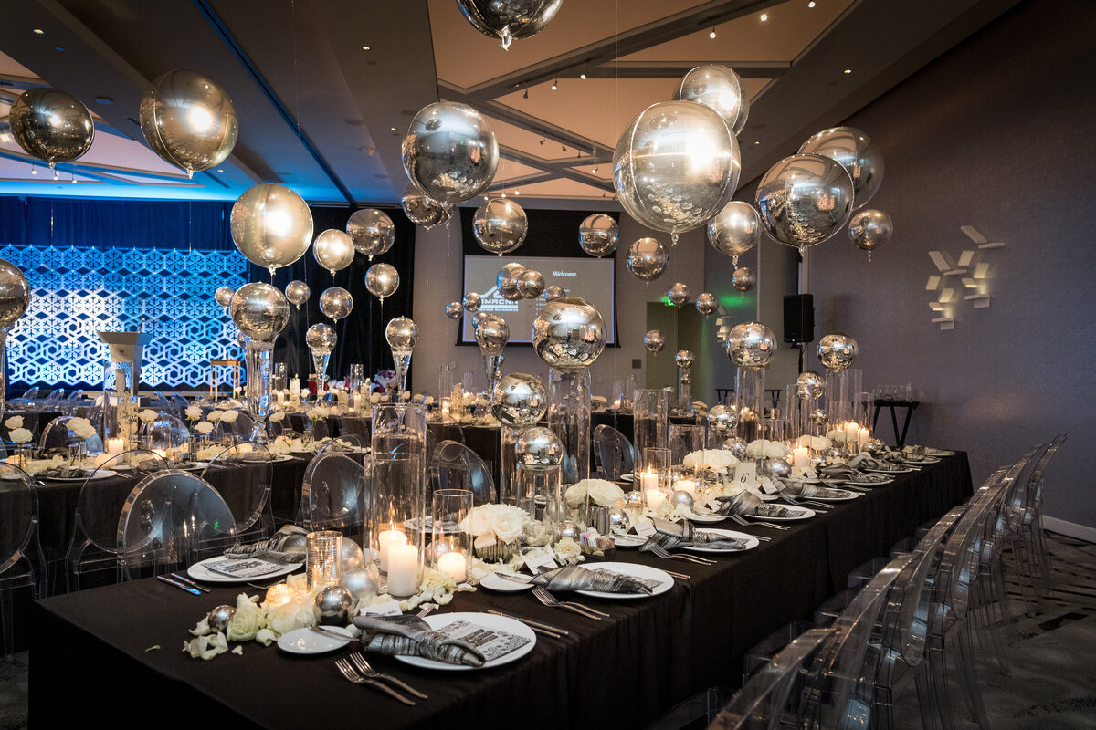 Silver-Holiday-Party-FLORA-NOVA-DESIGN-SEATTLE00002