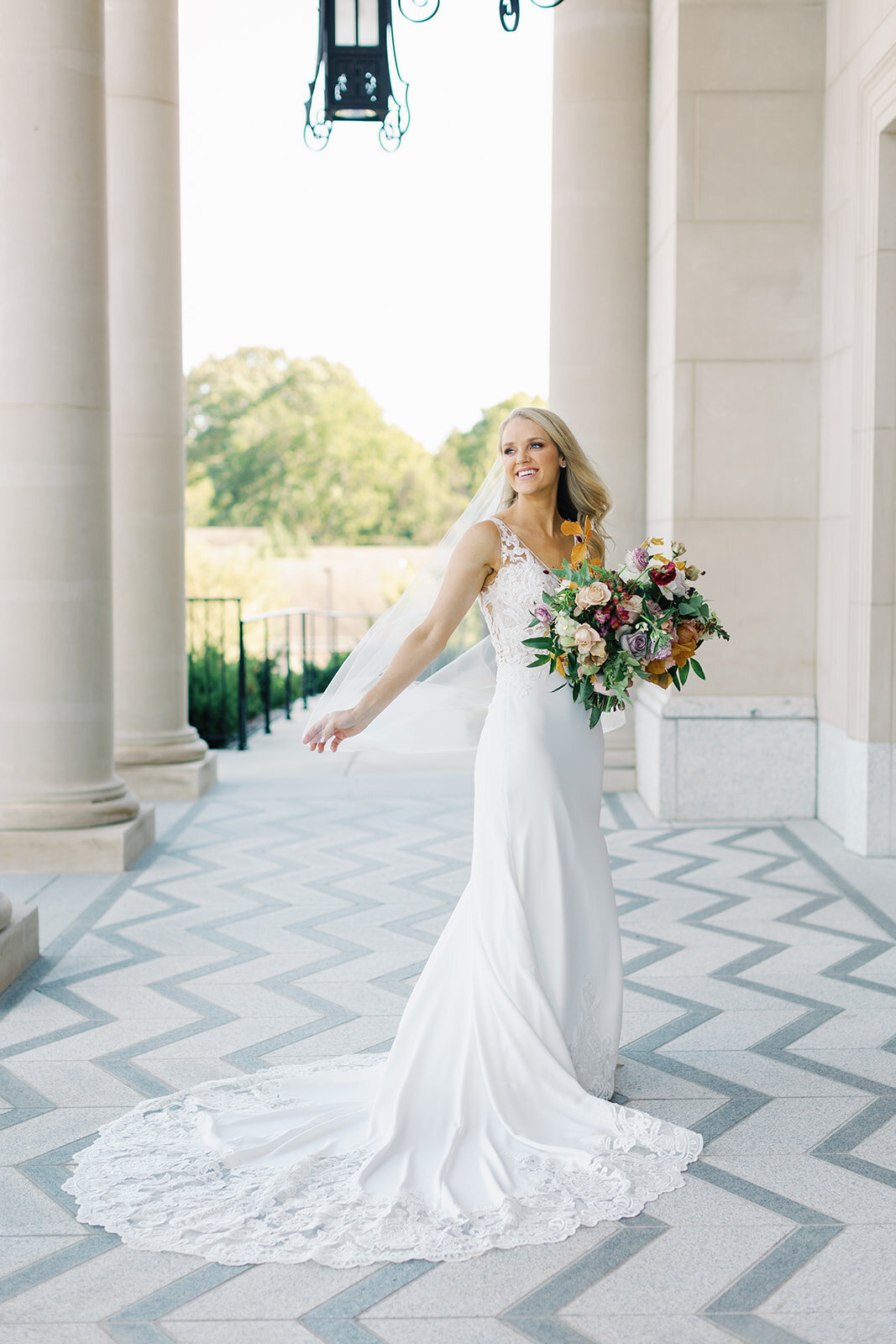 bride-playing-with-veil