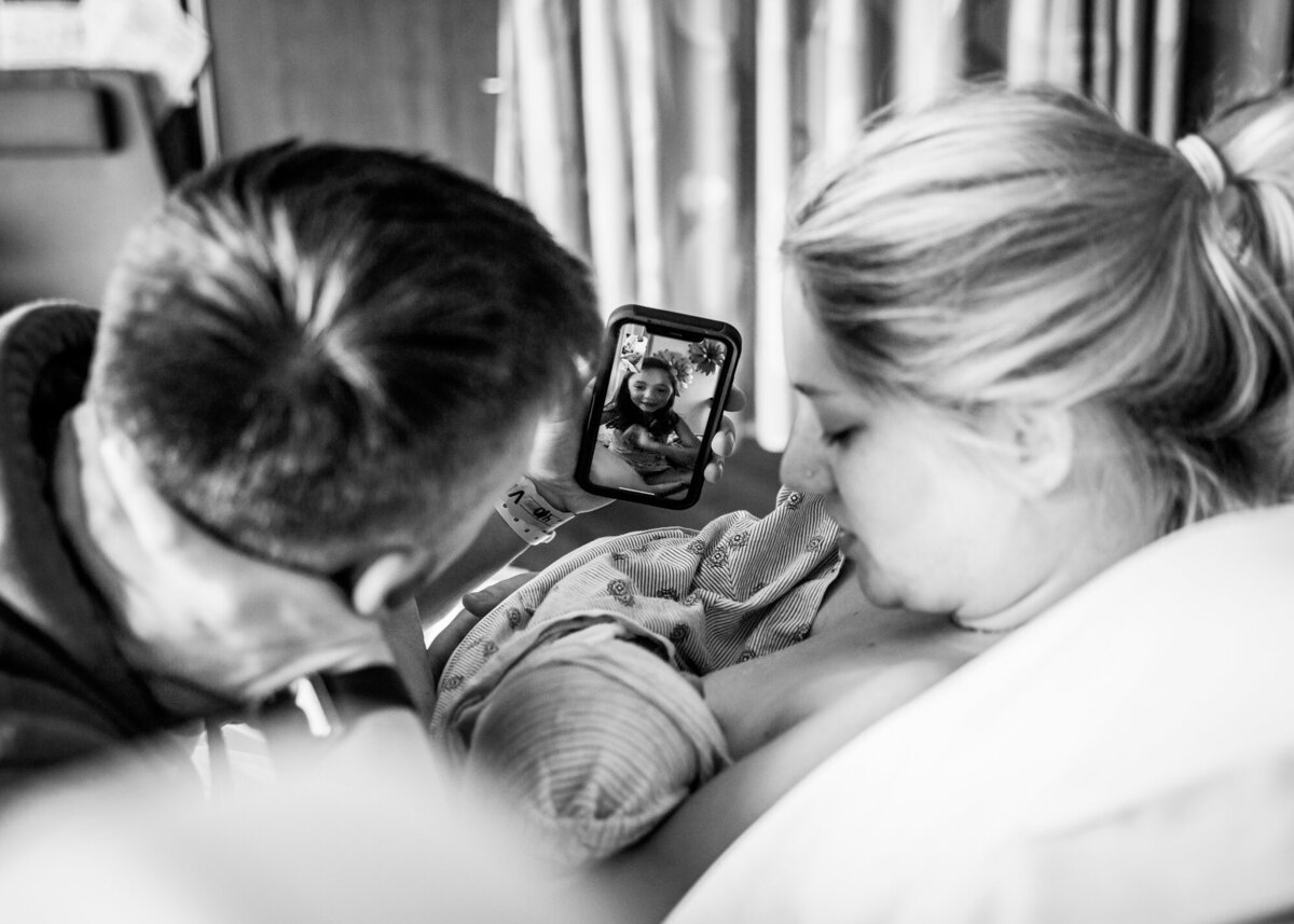 Birth Story Studio Minneapolis St. Paul Maple Grove Twin Cities Minnesota Newborn Maternity Birth Family Photography Photographer Stephanie Lecker - WEB-32