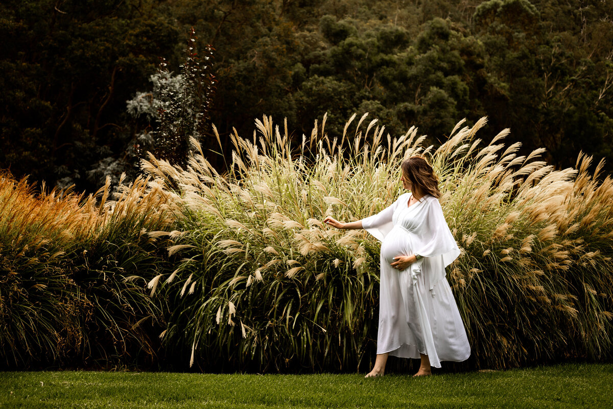 Perth Maternity Photo Shoot at Araluen